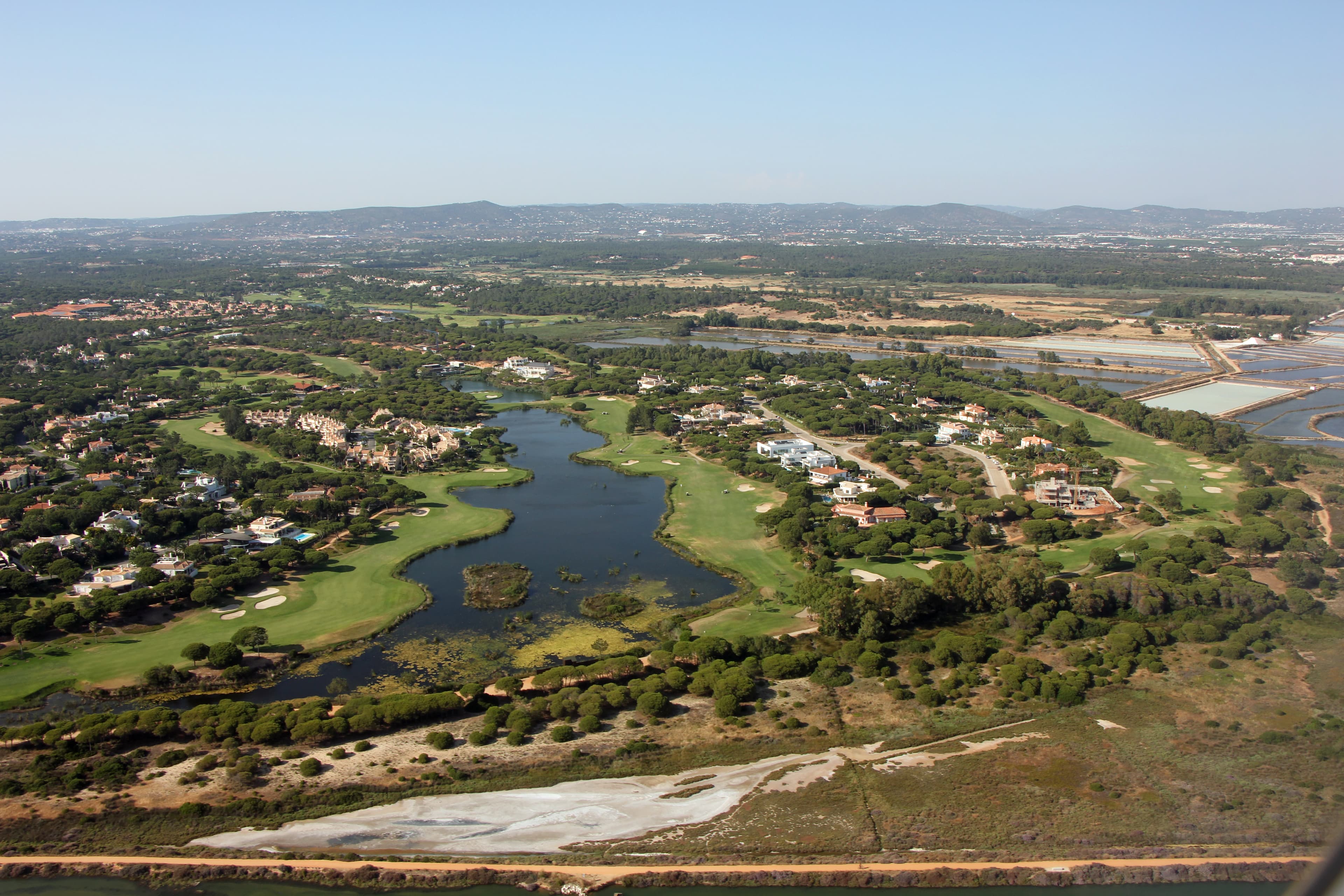 San Lorenzo Golf Course water-edge landscape